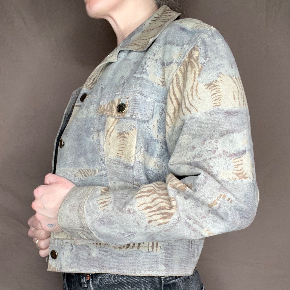 Vintage suede jacket - damaged but so great